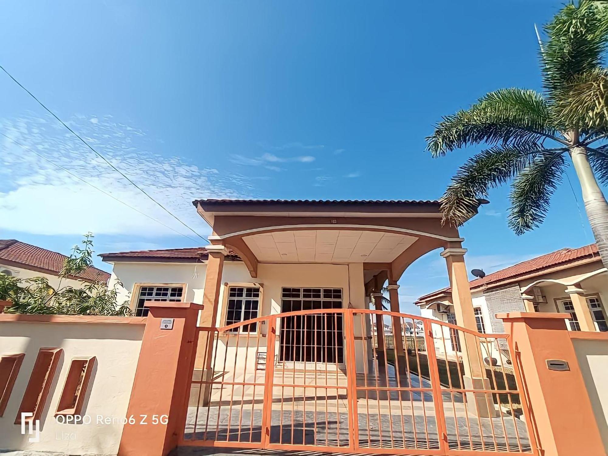 Kembara Homestay Alor Setar Esterno foto